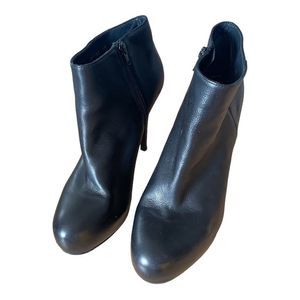 Stuart Weitzman Leather Ankle Boots